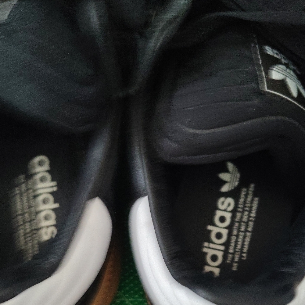 Samba XLG Sadidas Black Leather & Suede Sneakers with White Stripes and Gum Sole - Picture 10 of 11